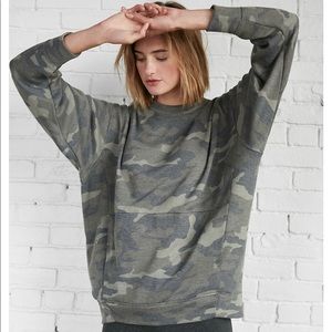 Price drop! NWT camo sweatshirt size small.